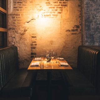 The Establishment - 18