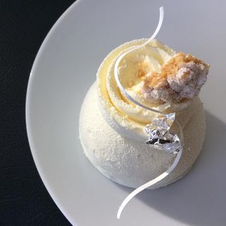 Nomicos - 1