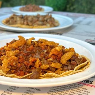 Taqueria Los Parados - 1