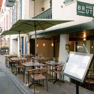 Brut, Table de saison - 8