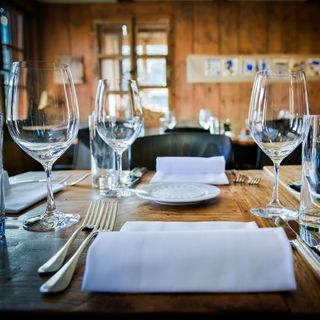 16 ART-BAR-RESTAURANT - 1