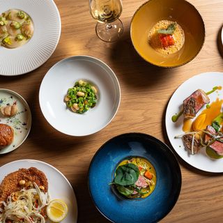 6 Restaurant - Brooklyn - 8
