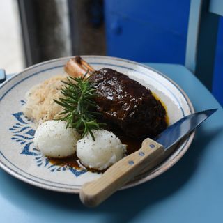 Hisa Polonka - 2
