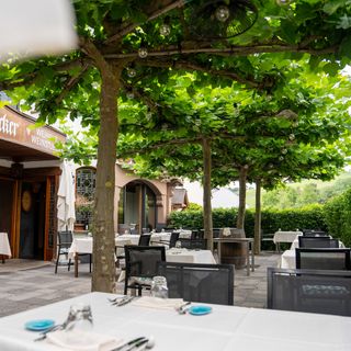 BECKER'S Weinhaus - Trier - 1