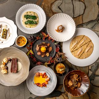 Forme Restaurant - 10
