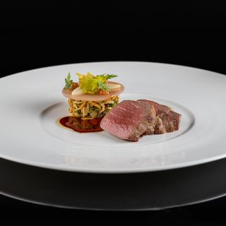 Restaurant 1831 - 32