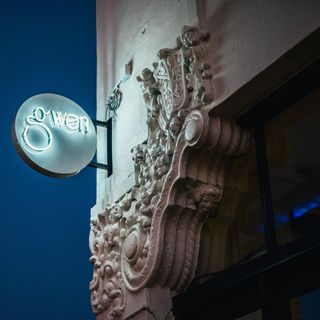 Gwen - 1