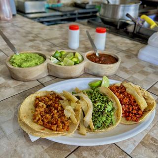 Ricos Tacos Toluca - 4