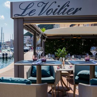 Le Voilier - 2