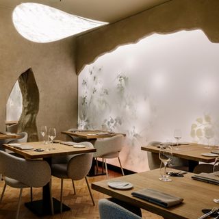 V Zátiši - Prague - 8