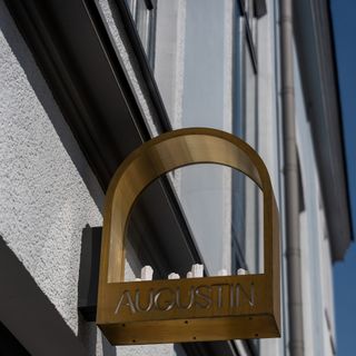 Augustin - 4
