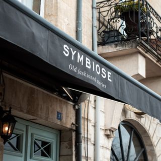 Symbiose - 1