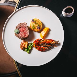 St. Regis Brasserie - 5