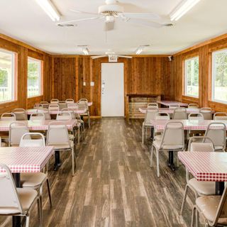 Goldee’s Bar-B•Q - 4