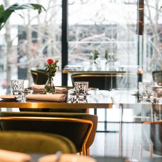 Nico's Bar & Bistro - 6