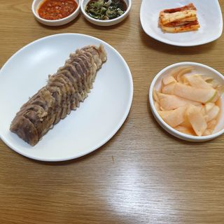 Jinmi Pyeongyang Naengmyeon - 2
