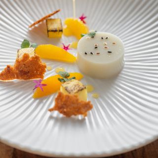 Lotus Noodle Bar - 4