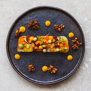 Walled Garden - 10