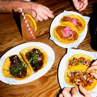 La Popular Taqueria - 14
