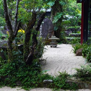 Yangming Spring (Shilin) - 2