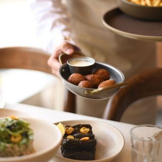 OVUN Bistro - 14