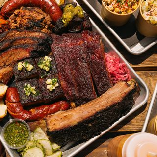 Golden Horseshoe Barbecue - 2