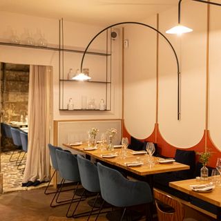 Pouliche - Paris - 8