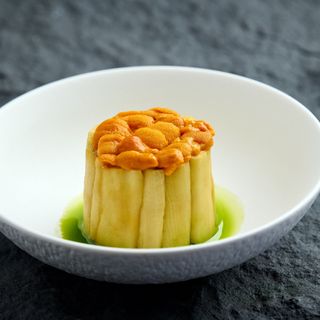 Yi Long Court - 10