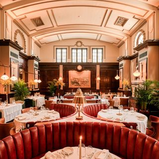 Magistracy Dining Room - 6