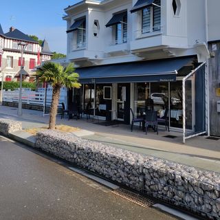 14 Avenue - 2