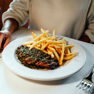 Petit Trois - 9