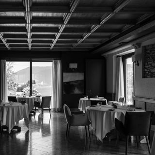 La Tana Gourmet - 2