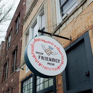 Pizza Friendly Pizza - 3
