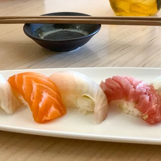Leona’s Sushi House - Studio City - 6