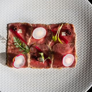 Caviar & Bull - 5