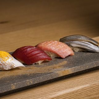Sushi Akira - 18