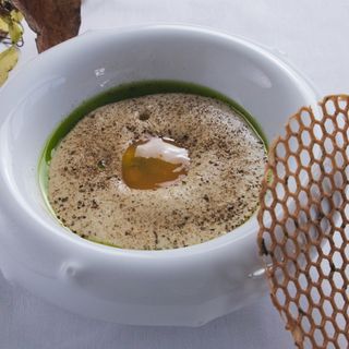 Le Coude à Coude - 1