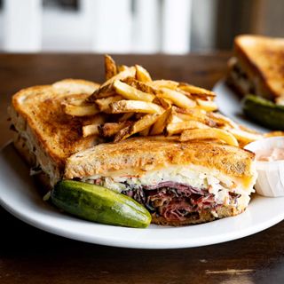 Feldman's Deli - 14