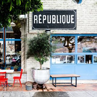 République - 6