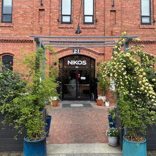 Nikos - 1