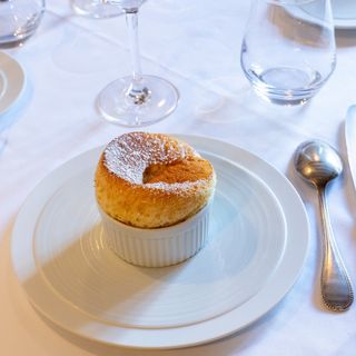 Le Dauphin - 5