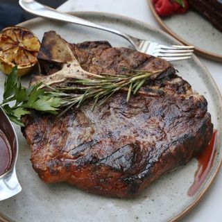 Riley's Fish & Steak - 10
