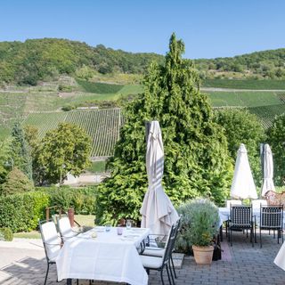 Wein- und Tafelhaus - 7