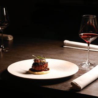 Peculiare Restaurant - 12