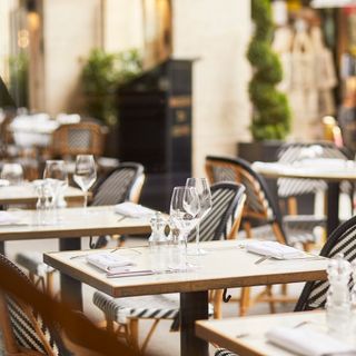 Brasserie du Louvre - 1