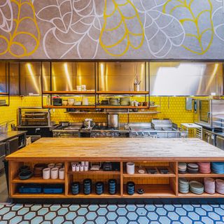 Liholiho Yacht Club - 2