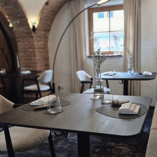 RAR Fine Dining - 2