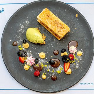 Macok Bistro - 1