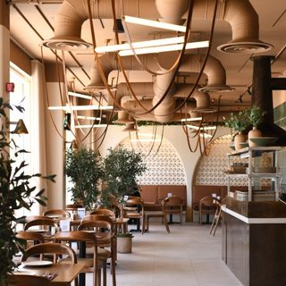 OVUN Bistro - 12