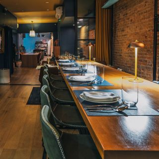 6 Restaurant - Brooklyn - 3
